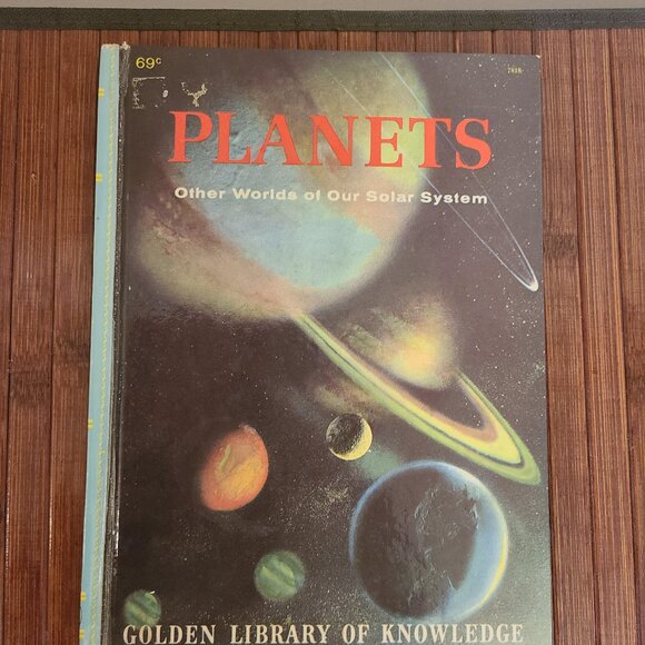 Vintage The Moon/Planets Golden Knowledge of Library Books - 2 - Picture 9 of 14